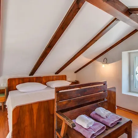 Apartamento Hilltop Vidovici *