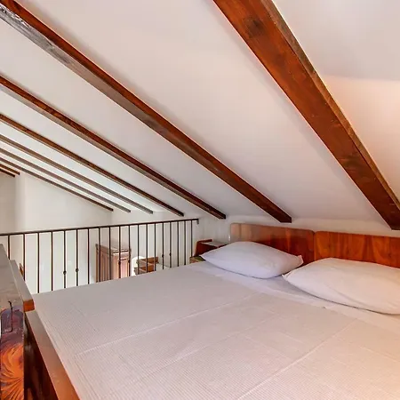 Hilltop Vidovici Apartment Vidovic