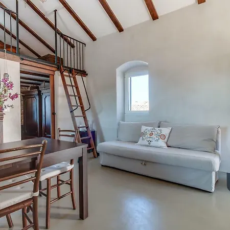 Apartamento Hilltop Vidovici